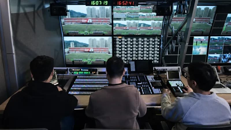 Sobey slow-motion replay system in a 4K OB-van control room at the Sichuan City Football League